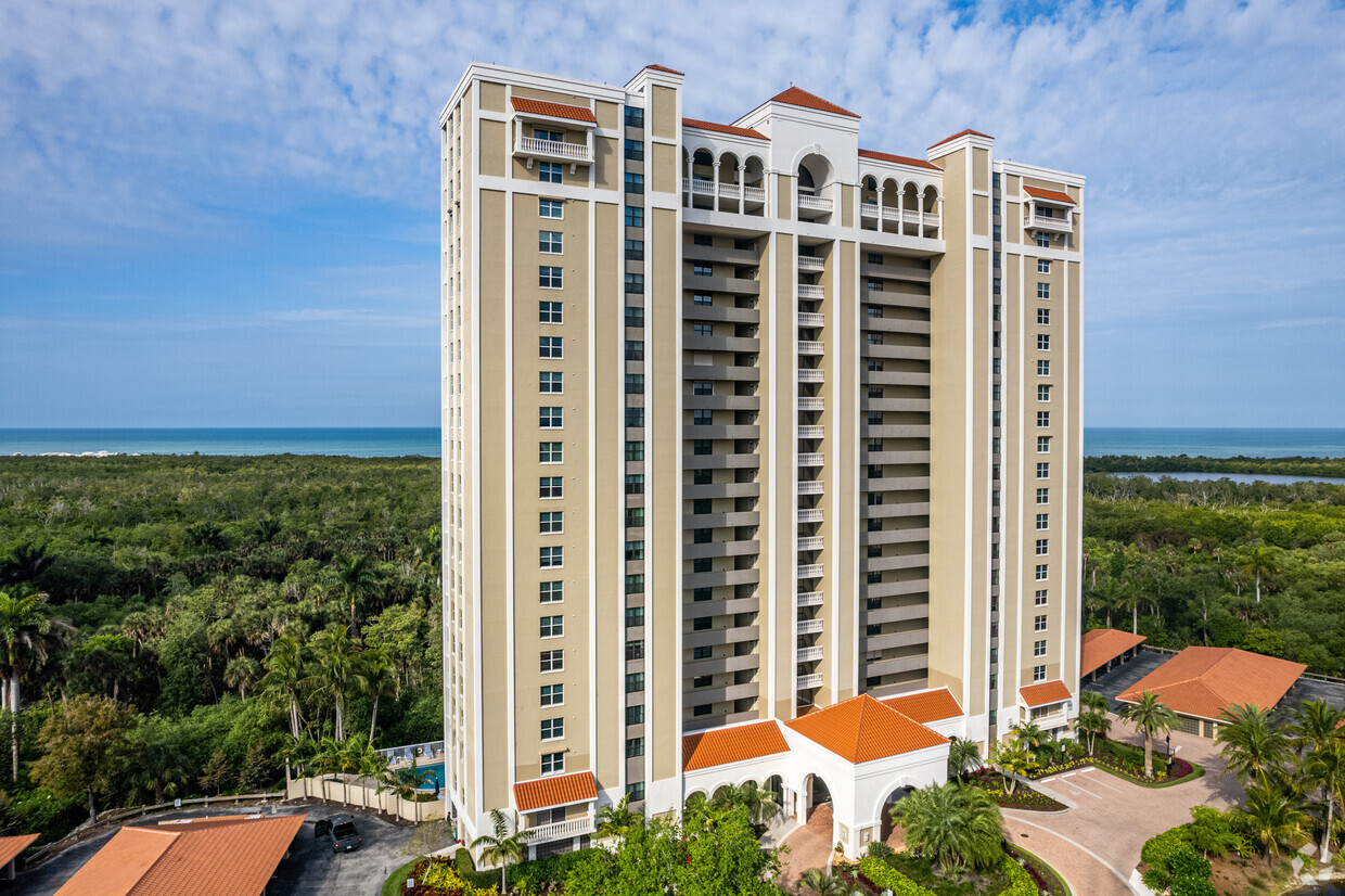 6573 Marissa Loop - St. Marissa Condominium