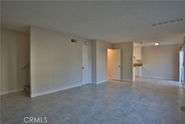 Building Photo - 2963 Elgin Dr