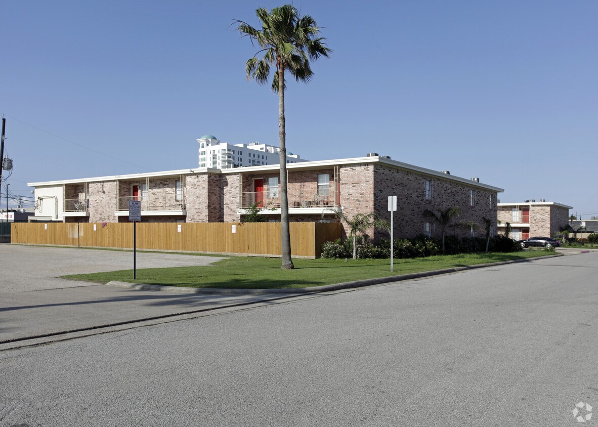 Building Photo - Gulf Estates, Inc.
