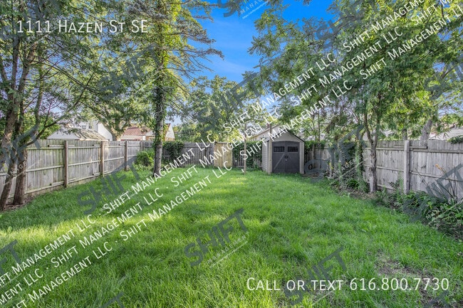 Building Photo - 1111 Hazen St SE