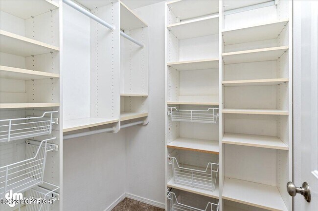 Foto del edificio - 19045 Danny Dr