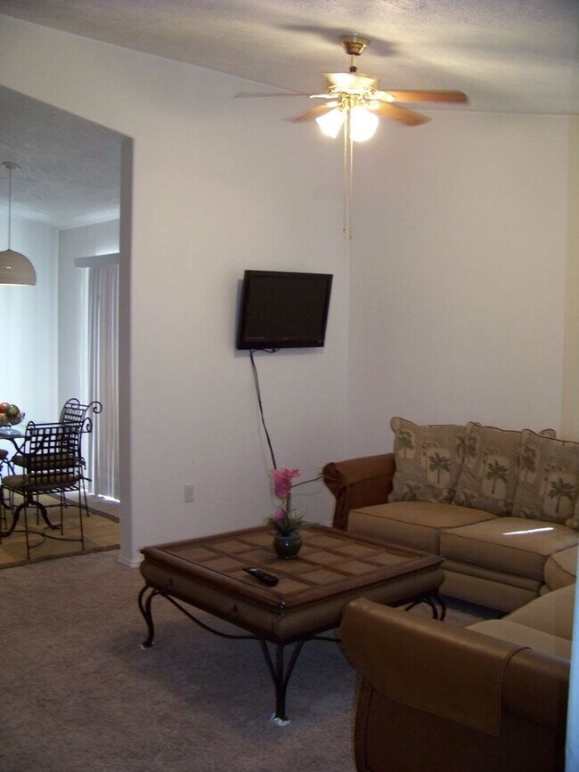 Foto del edificio - **Mesa Townhome Furnished 2 Bedroom 2 Bath...
