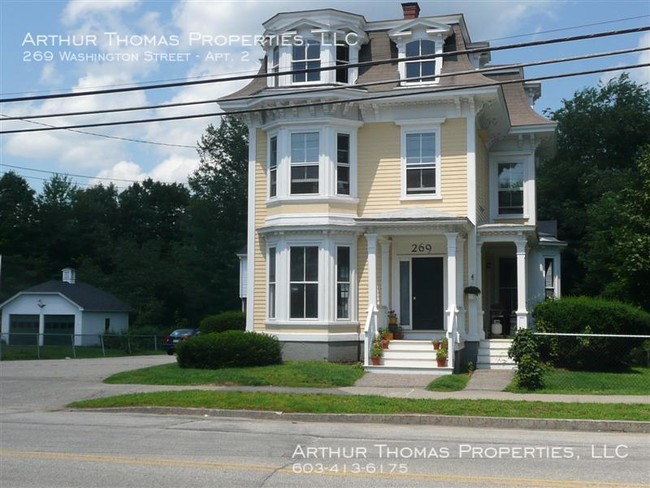 Building Photo - Beautifully Restored Victorian Duplex