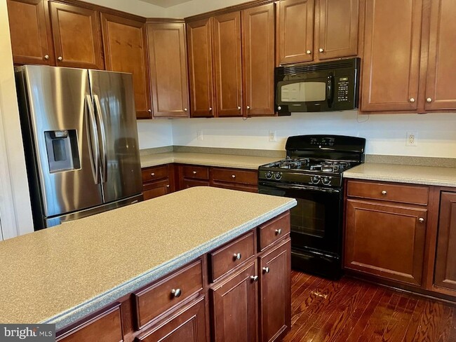 Photo - 6003 Popes Creek Pl Townhome