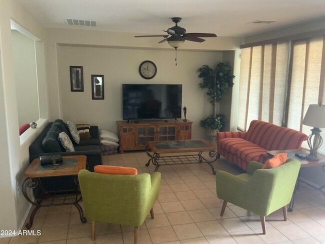 Building Photo - 5141 S Eucalyptus Dr