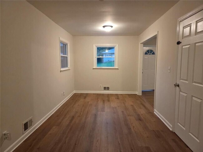 Foto del edificio - 4609 Puckett St