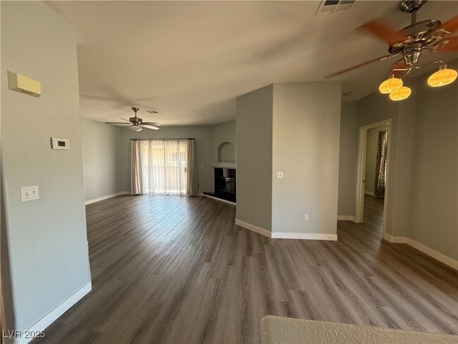 Building Photo - 1600 Cardinal Bluff Dr