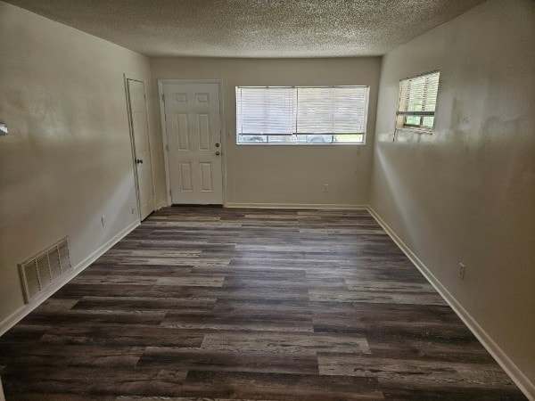Foto del edificio - 1703 Larry Ave