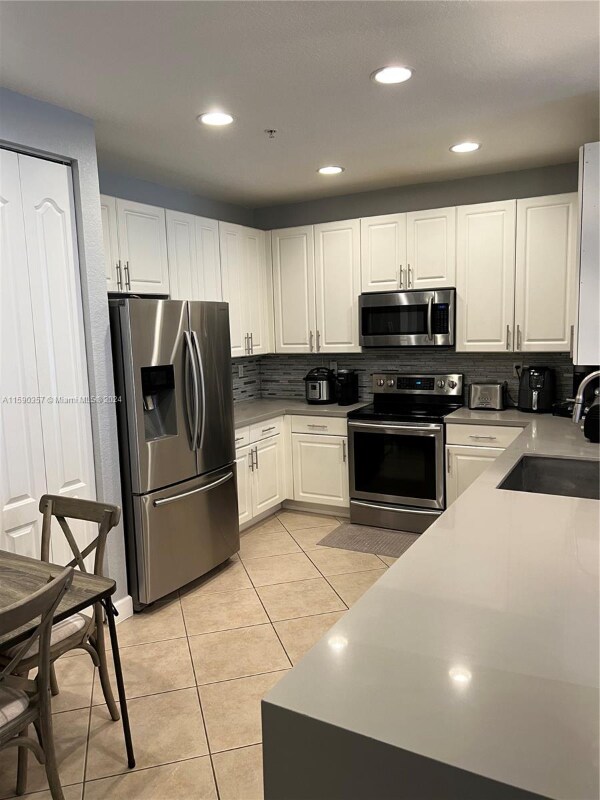 Foto del edificio - 808 SW 147th Ave