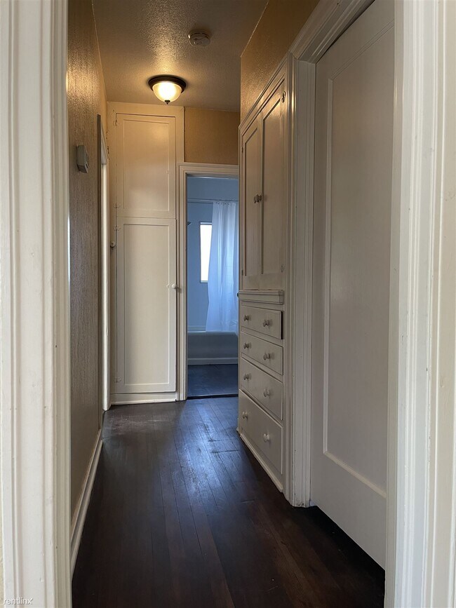 Foto del edificio - 2 br, 1 bath House - 902 California Avenue