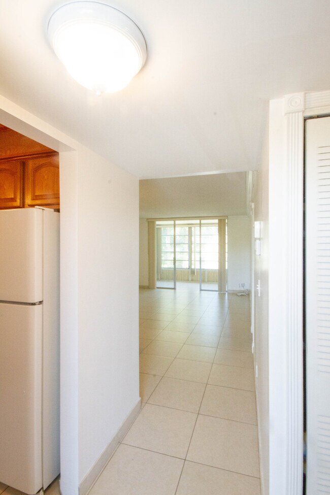 Foto del edificio - 3000 NW 48th Terrace