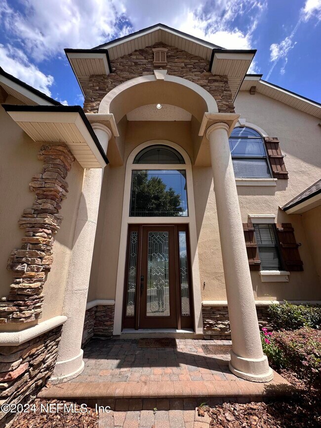 Foto del edificio - 13027 Highland Glen Way N
