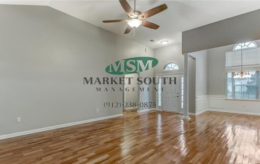 Building Photo - Beautiful Home in Berwick!