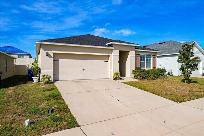 Building Photo - 241 Meadowbrook Blvd