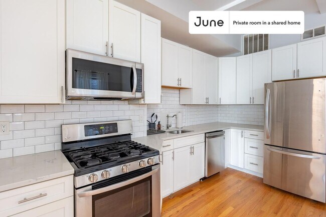 Foto del edificio - Room in Shared 3 bed/2 bath home