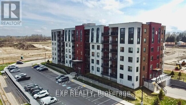Building Photo - 10 Culinary Ln