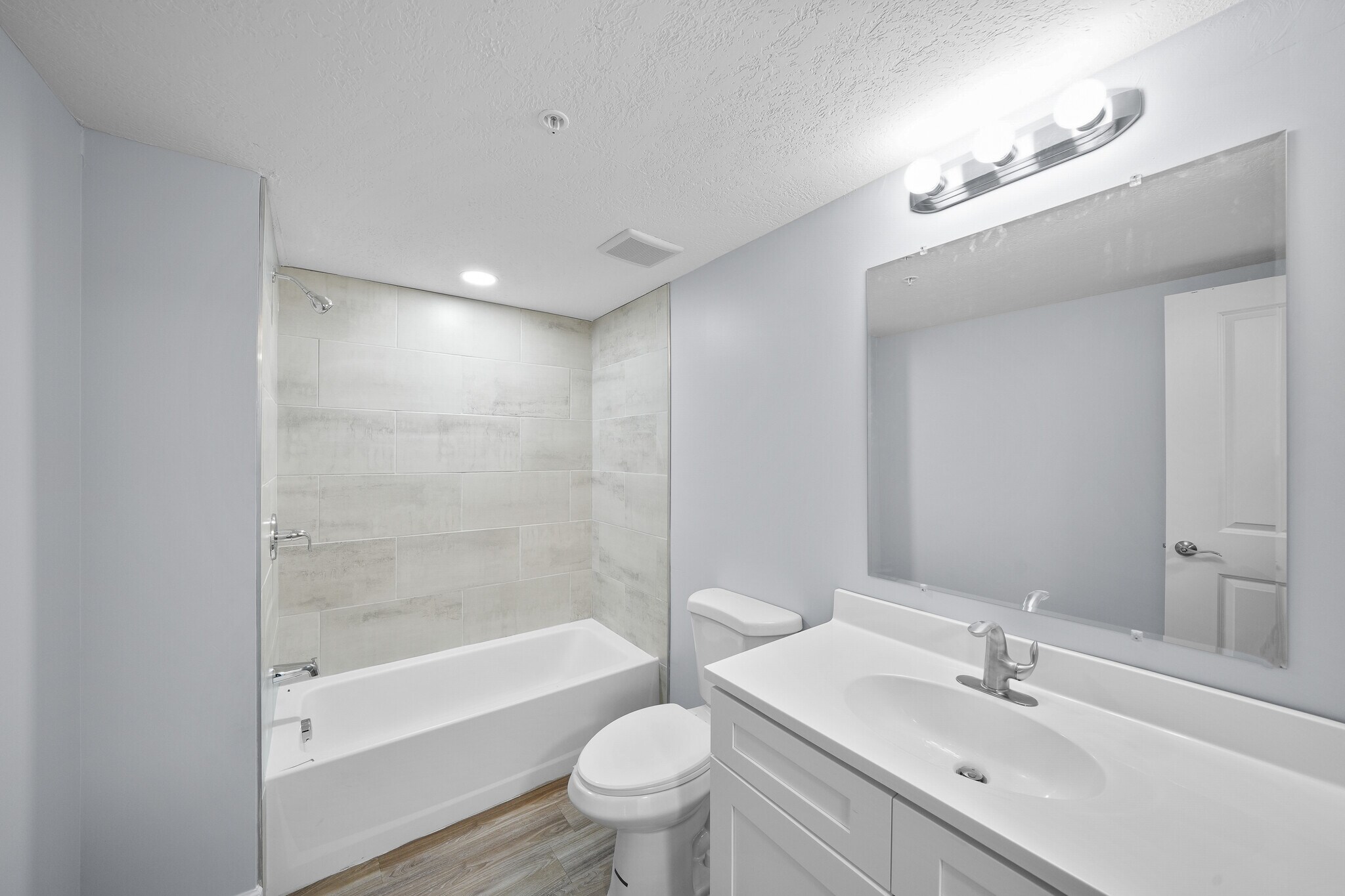 Trails Edge Apartments – photo 3