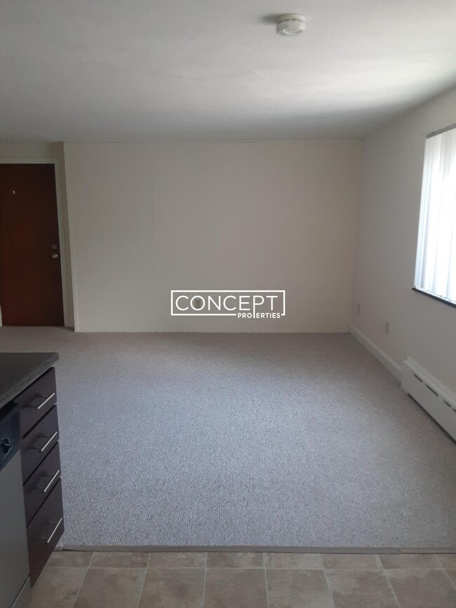 Building Photo - 9 Chester St