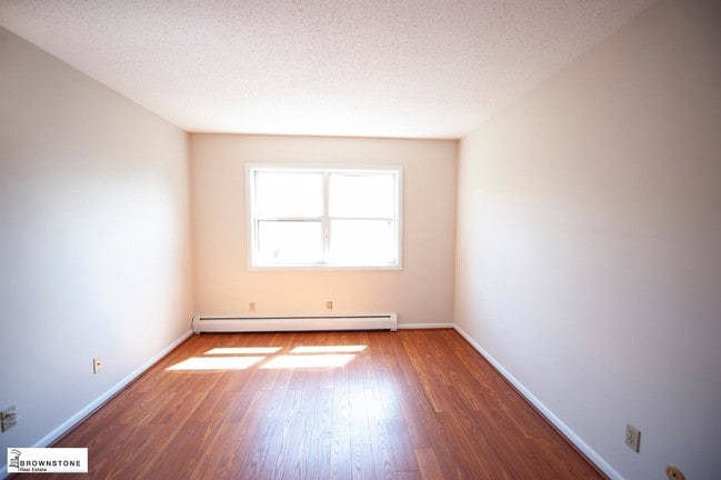 Building Photo - 92 Baltic Street