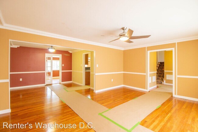 Building Photo - 7 br, 3.5 bath House - 9606 Braddock Rd