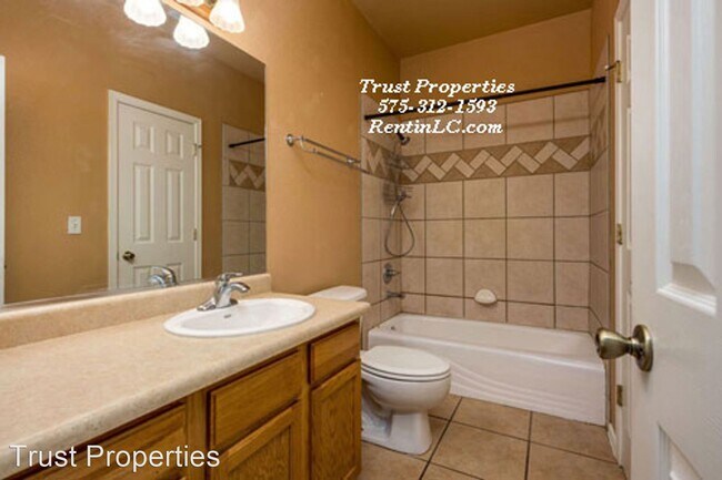 Foto del edificio - 5 br, 2.5 bath House - 5046 Arena Dr