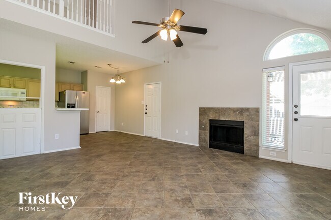 Foto del edificio - 501 Timber Way Dr