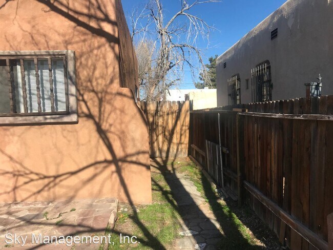 Foto del edificio - 2 br, 1 bath House - 2125 Coal Place SE