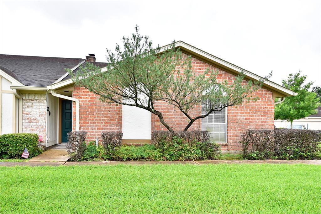 20 Windsor Ct, Missouri City, TX 77459 Condo for Rent in Missouri