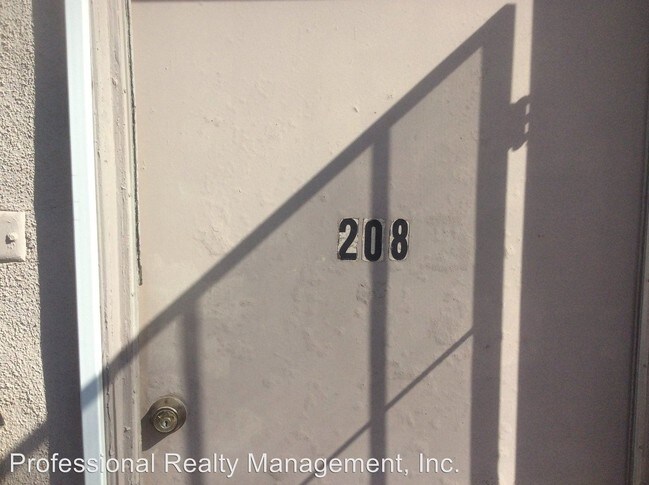 Foto del edificio - 208 Wilson Ave