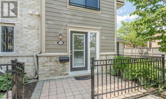 Building Photo - 2891-2891 Rio Ct