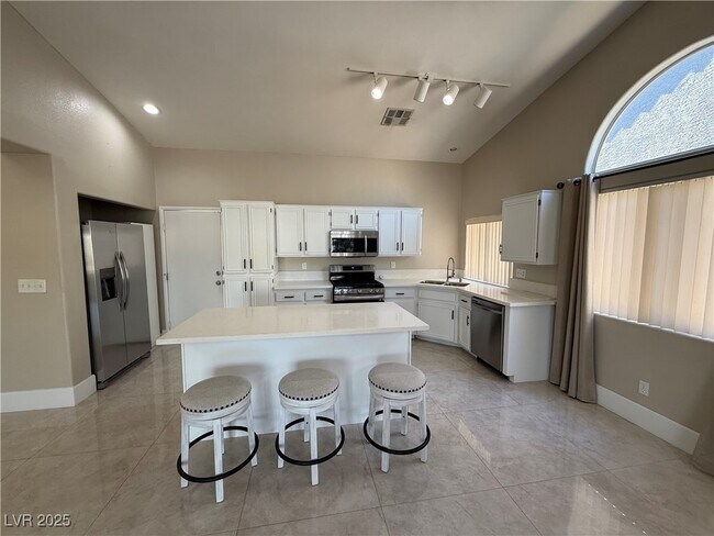 Foto del edificio - 517 Scenic Terra Dr