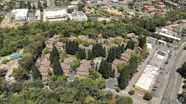  - Shadow Creek Apartments