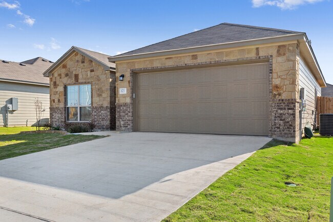 Foto del edificio - 623 Parkfield Ln