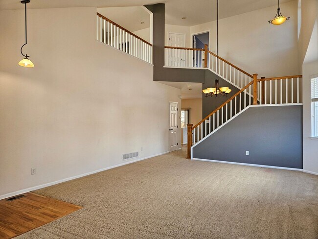 Building Photo - Majestic 2 Story House in Tallgrass/Saddle...
