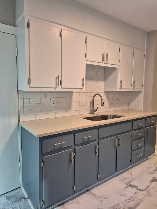 Foto del edificio - 336 N Brighton Ave