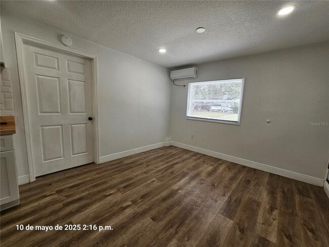 Building Photo - 4839 Clarcona Ocoee Rd