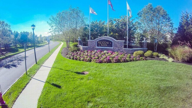 Building Photo - 45 Fells Dr