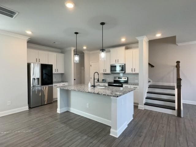 Building Photo - 4635 Cypress Park Dr