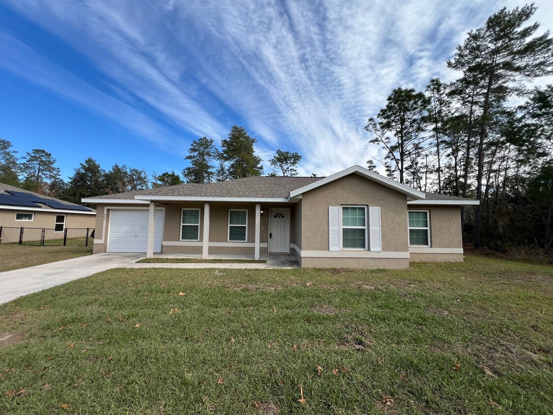 Primary Photo - BEAUTIFUL 3bd/2ba Home in Ocala!!