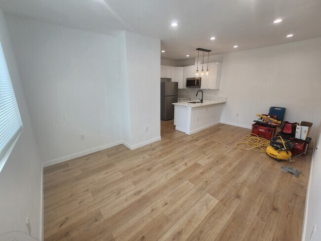 Foto del edificio - 10940 Oxnard St