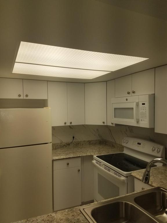 Building Photo - 4854 Marine Pkwy, unit 103