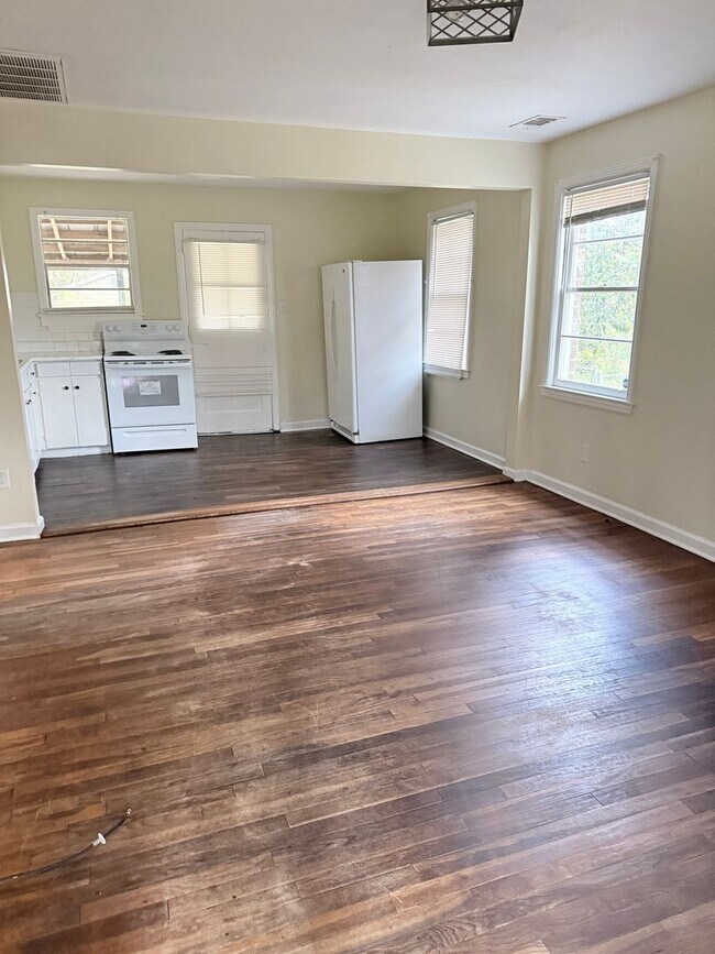 Foto del edificio - Derenne Dr Rental