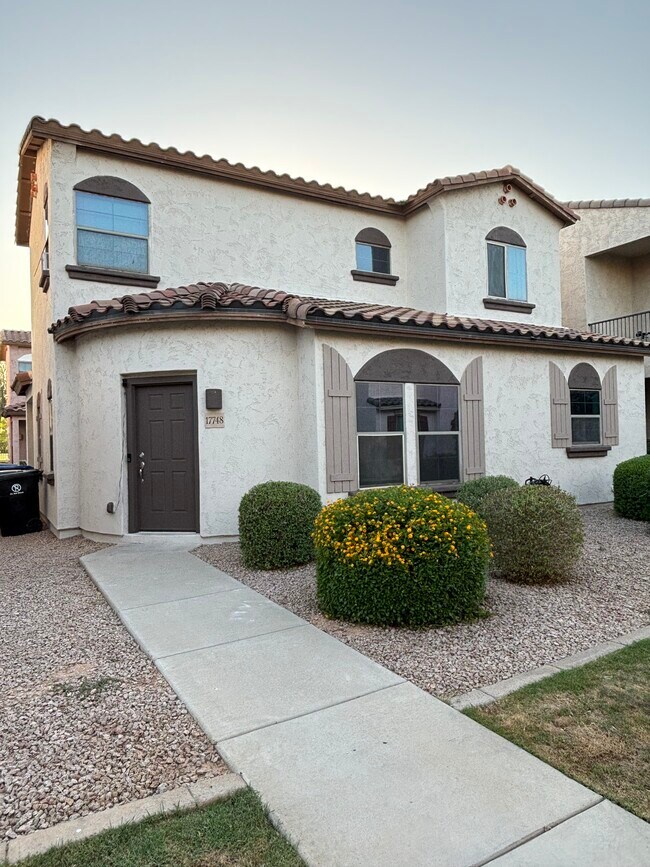 Foto del edificio - 17748 W Mandalay Ln