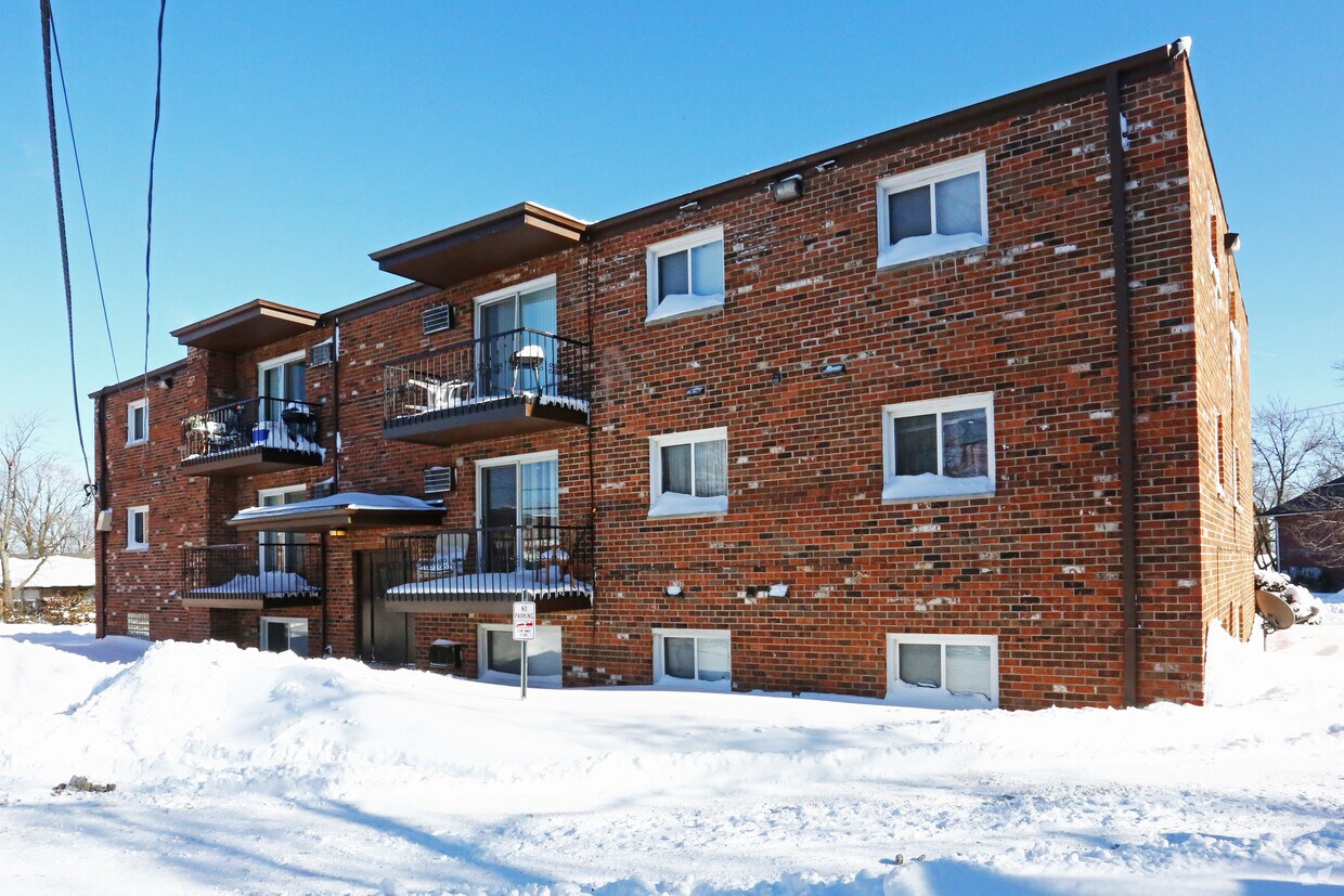 Foto del edificio - 100 Drew Ln