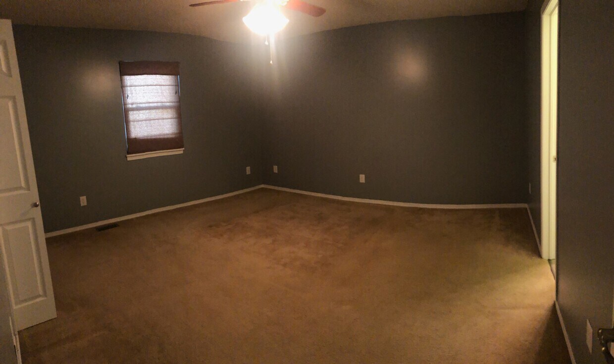 128 Derby Hills Dr, Derby, KS 67037 House Rental in Derby, KS