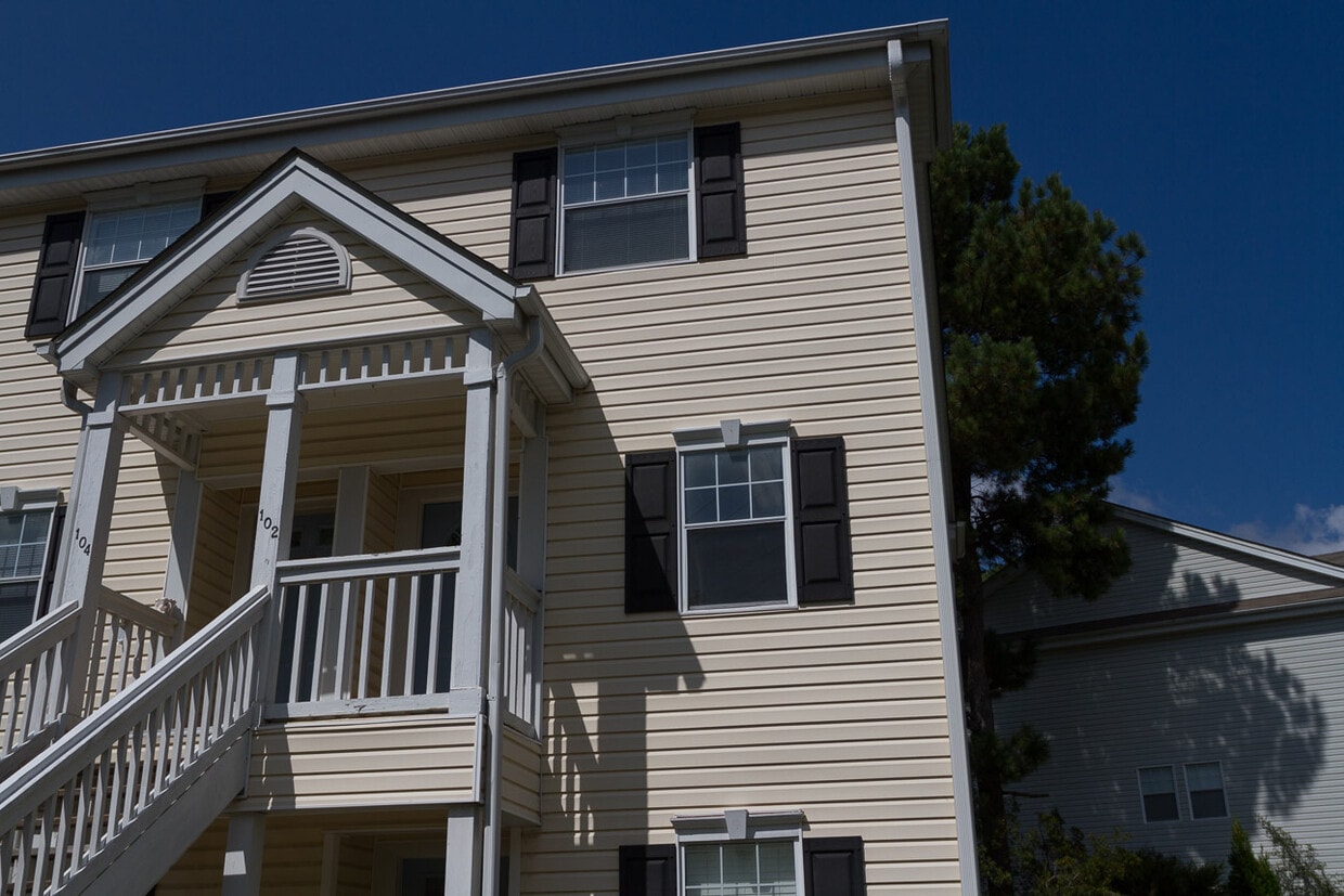 102 Kingsbury Dr Unit 102, Chapel Hill, NC 27514 Condo for Rent in