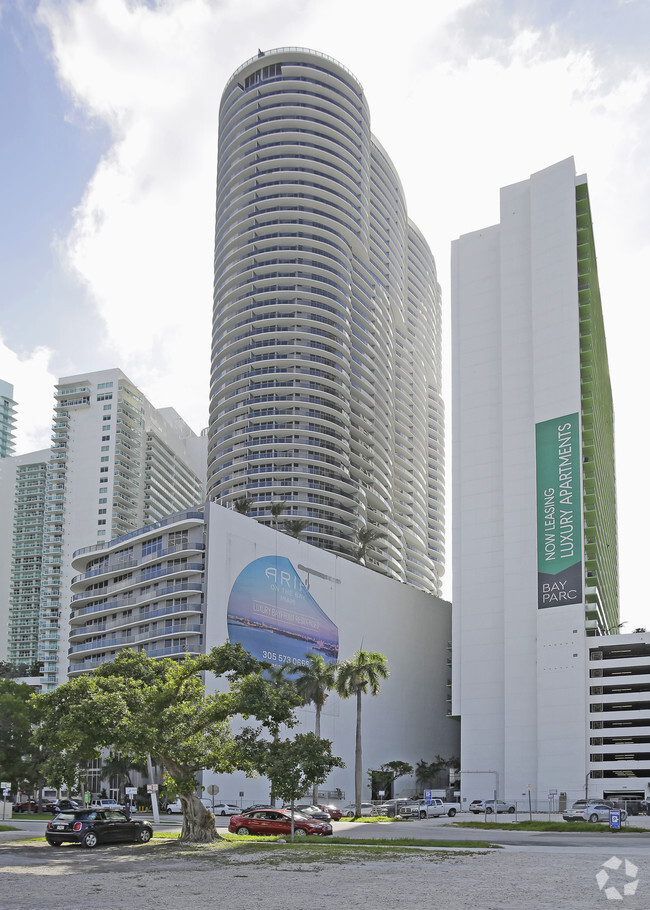 Foto del edificio - Aria on the Bay