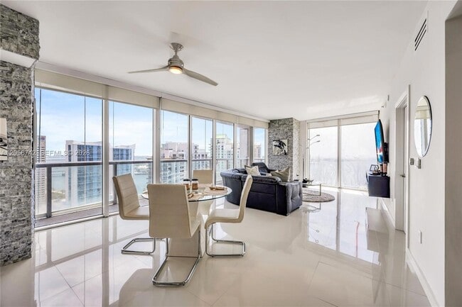 Photo - 495 BRICKELL AVE Unit 3702 Apartment