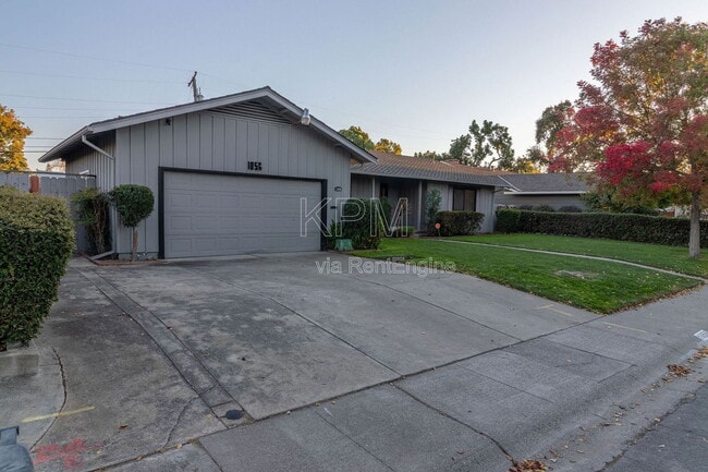 Building Photo - 1056 Cameron Way