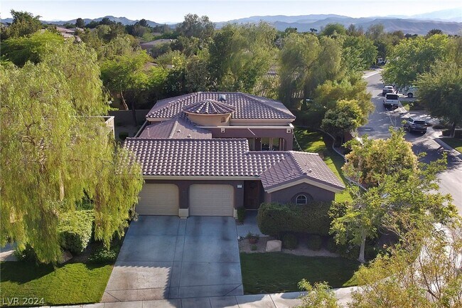 Foto del edificio - 117 Emerald Dunes Cir